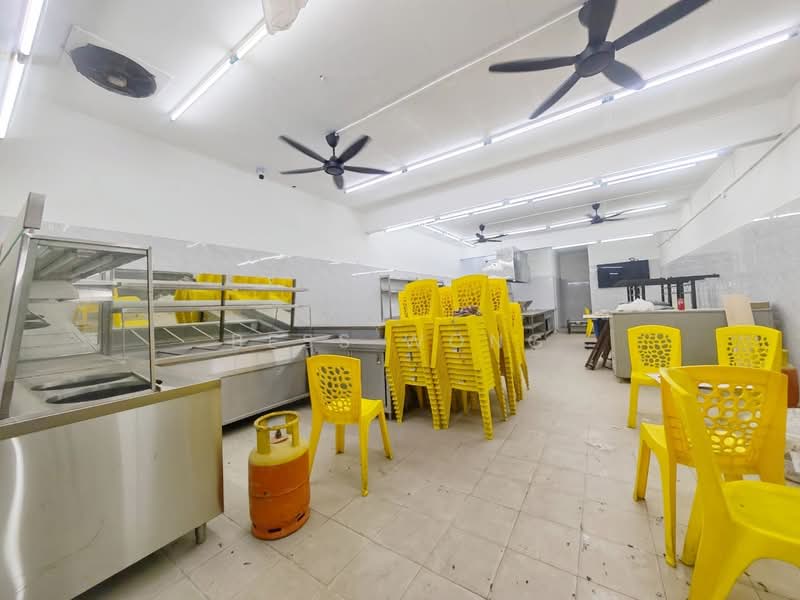 Shop for Sale in Johor Bahru (Johor) - Bess Wong - PropertyGuru.com.my