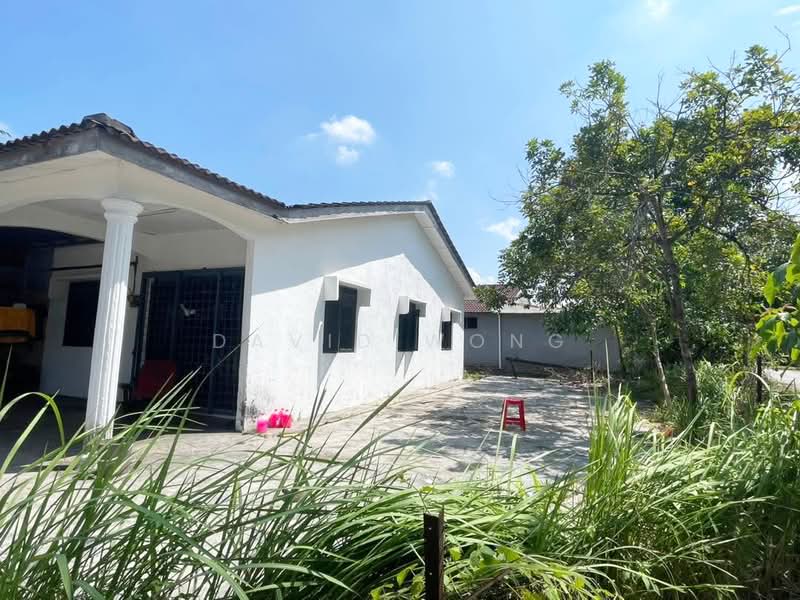 1-storey Terraced House for Sale in Pusing (Perak) - David Wong - Exterior - PropertyGuru.com.my