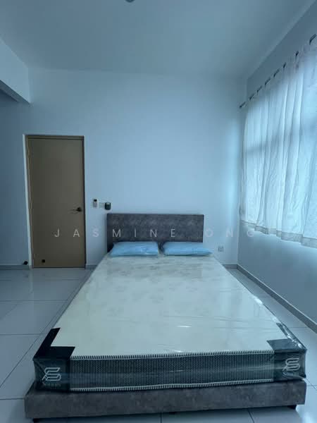 Servis Apartment untuk Disewa di The Sky Executive Suites - Jasmine Ong - Bedroom - PropertyGuru.com.my