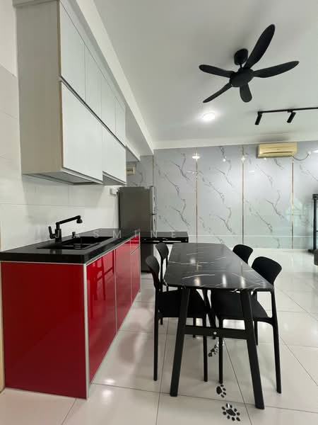 Servis Apartment untuk Disewa di The Sky Executive Suites - Jasmine Ong - Kitchen - PropertyGuru.com.my