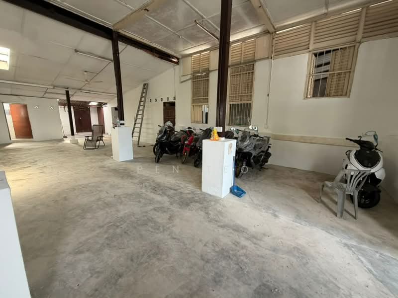 Shop / Office for Rent in Jelutong Timur (Jelutong) - Pen Teo - PropertyGuru.com.my