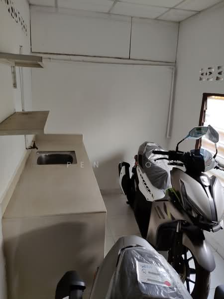 Shop / Office for Rent in Jelutong Timur (Jelutong) - Pen Teo - PropertyGuru.com.my