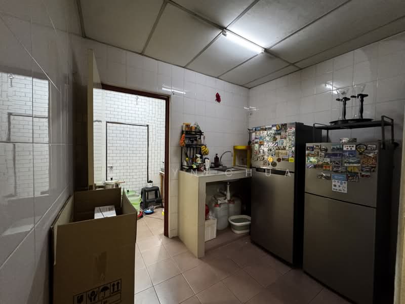 2-storey Terraced House for Sale in Usj 6 (Subang Jaya) - Jeslyn Chua - Kitchen - PropertyGuru.com.my