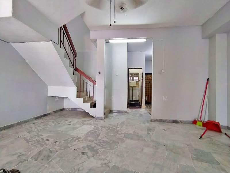 Rumah Teres 2-Tingkat untuk Dijual di Taman Pandan Mewah (Ampang) - Azli Ibrahim - Interior - PropertyGuru.com.my