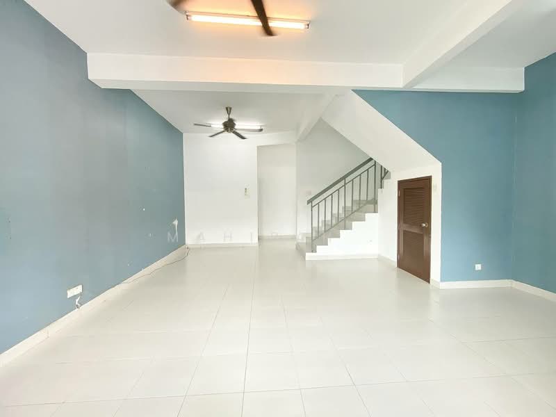 Rumah Teres 2 Tingkat untuk Dijual di Bandar Teknologi Kajang (Kajang) - Mahirah . - Living Room - PropertyGuru.com.my