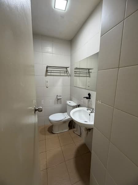 Pangsapuri untuk Disewa di Residensi Pandanmas 2 - Peter Tan - Bathroom - PropertyGuru.com.my