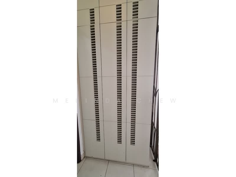 Condominium for Rent at Regency Heights Condo - Melinda Chew - Shoe cabinet - PropertyGuru.com.my