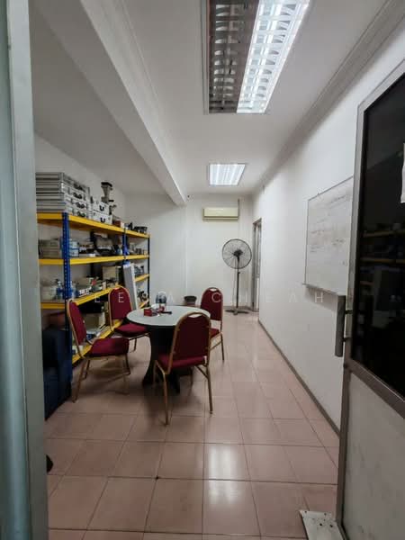Kilang untuk Dijual di Taman Perusahaan Ringan Juru (Bukit Minyak) - Leesa Cheah - Interior - PropertyGuru.com.my