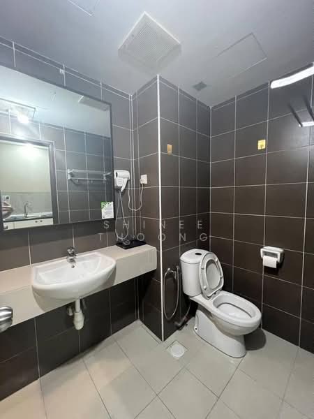 Apartment for Sale at Bayu Marina - Shinee Thoong - PropertyGuru.com.my