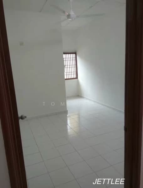 2-storey Terraced House for Rent in Bandar Bukit Tinggi 2 (Klang) - Tom Lee - PropertyGuru.com.my