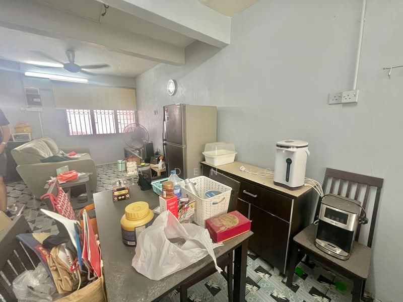 Rumah Teres 2 Tingkat untuk Dijual di Taman Skudai Baru (Skudai) - Jayden Ng - Living Room - PropertyGuru.com.my