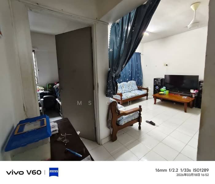 Flat for Rent at Paradigm Residence - Ms Goh - Living Room - PropertyGuru.com.my