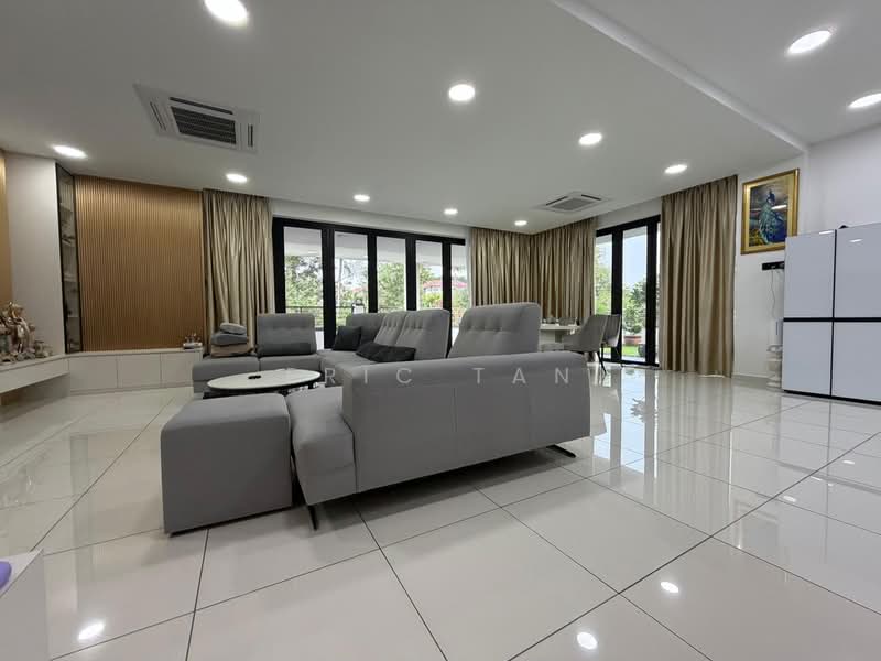 Semi-Detached House for Sale in Taman Austin Heights (Tebrau) - Eric Tan - PropertyGuru.com.my