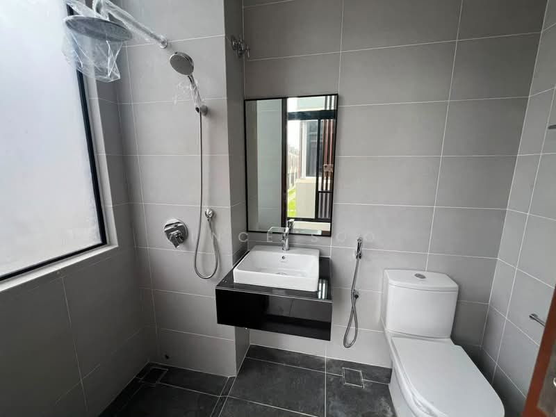 2-storey Terraced House for Sale in Puteri Harbour (Iskandar Puteri (Nusajaya)) - Vince Soo - Bathroom - PropertyGuru.com.my