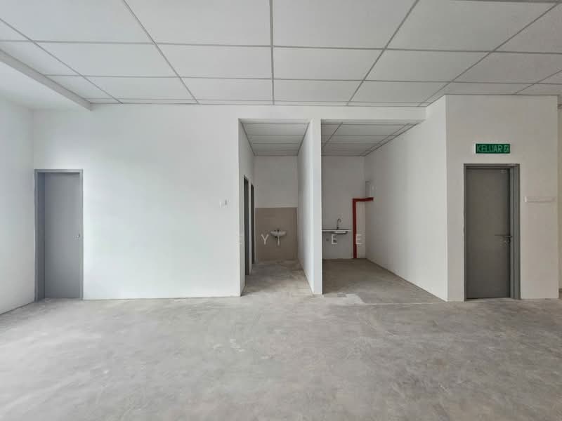 Shop for Rent in Gelang Patah (Johor) - Zoey Lee - Interior - PropertyGuru.com.my