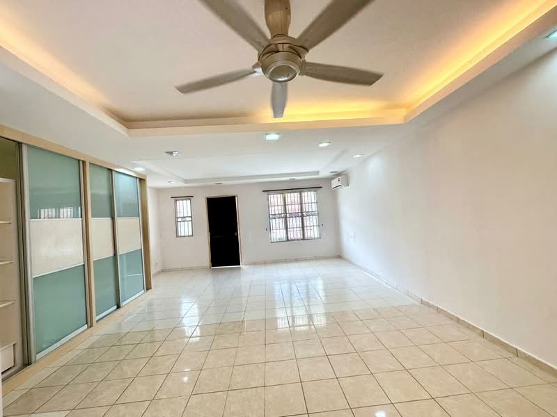 2-storey Terraced House for Sale in Taman Gombak Permai (Batu Caves) - Azli Ibrahim - Living Room - PropertyGuru.com.my