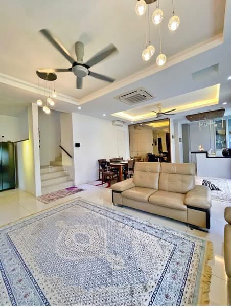 Rumah Teres 3 Tingkat untuk Dijual di Tropicana Heights (Kajang) - Denver Sin - Living Room - PropertyGuru.com.my