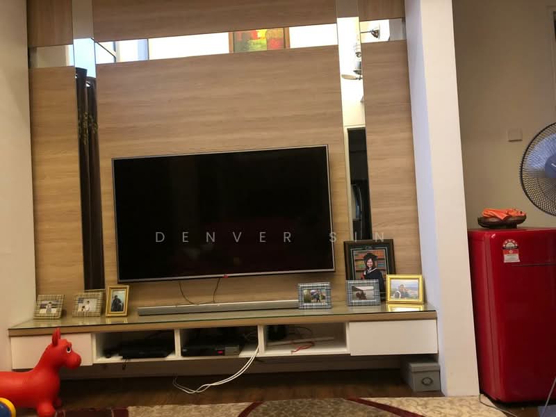 Rumah Teres 3 Tingkat untuk Dijual di Tropicana Heights (Kajang) - Denver Sin - Living Room - PropertyGuru.com.my