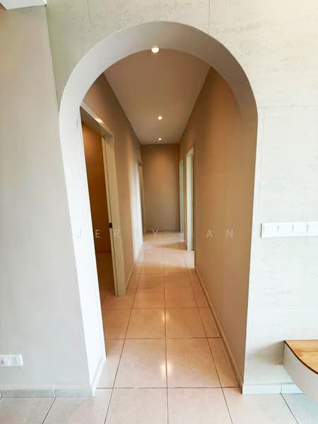 Condominium for Rent at Havana Beach Residences - Jerry Tan - Corridor - PropertyGuru.com.my