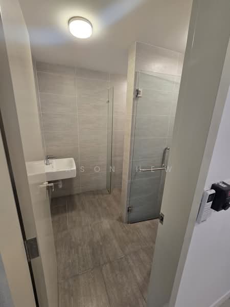 Servis Apartment untuk Disewa di SouthPlace Residences @ Tropicana Metropark - Jason Hew - Bathroom - PropertyGuru.com.my