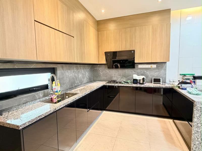 Rumah Teres 2 Tingkat untuk Dijual di Bandar Putra (Kulai) - See Yin . - Kitchen - PropertyGuru.com.my