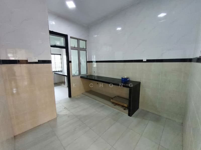 2-storey Terraced House for Rent in Taman Nusa Bestari (Iskandar Puteri (Nusajaya)) - MK Chong - Kitchen - PropertyGuru.com.my