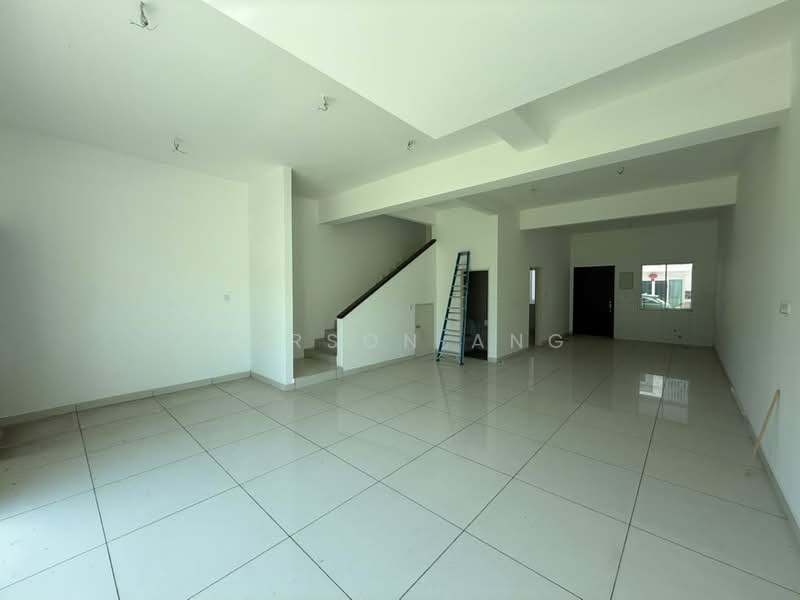 Rumah Teres 3 Tingkat untuk Dijual di Butterworth (Penang) - Carson Ang - Living Room - PropertyGuru.com.my