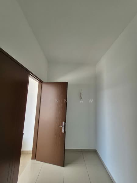 2-storey Terraced House for Sale in Kampung Sentosa Barat (Pasir Gudang) - Finn Aw - Entrance - PropertyGuru.com.my