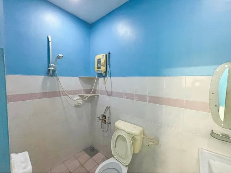 Rumah Teres 1 Tingkat untuk Dijual di Taman Nusa Bestari (Iskandar Puteri (Nusajaya)) - Iden Tan - Bathroom - PropertyGuru.com.my