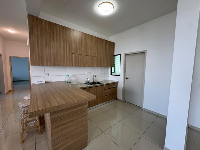 Condominium for Rent at Waterside Residence - Ray Fun - Kitchen - PropertyGuru.com.my