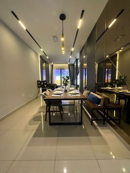 Kondominium untuk Dijual di Eco Peak Residences - Puan Rozana - Dining Room - PropertyGuru.com.my