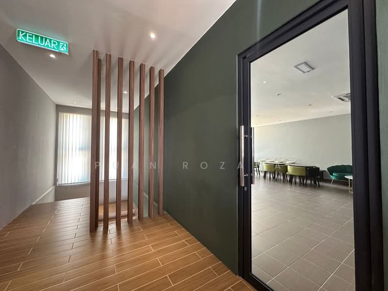 Kondominium untuk Dijual di Eco Peak Residences - Puan Rozana - Entrance - PropertyGuru.com.my