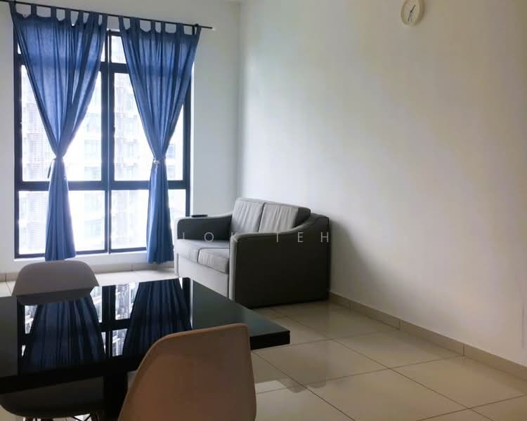 Servis Apartment untuk Disewa di Kenwingston Square Garden - Lok Teh - Living Room - PropertyGuru.com.my