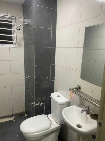 Condominium for Rent at Puncak 7 - Adrian Goh - Bathroom - PropertyGuru.com.my