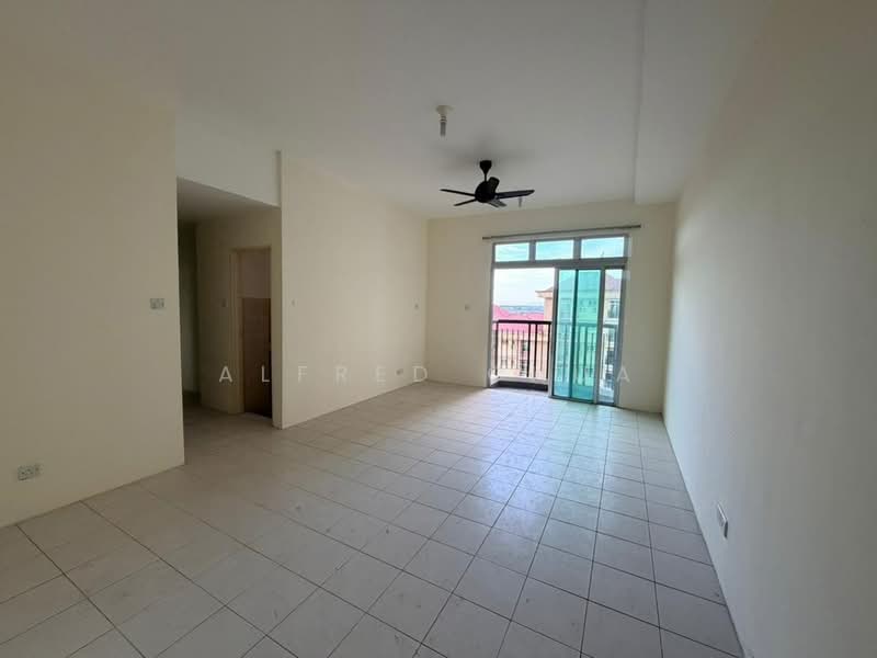 Kondominium untuk Dijual di MJC Upper Sanctuary - Alfred Chua - Living Room - PropertyGuru.com.my