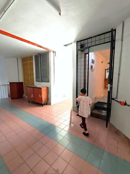 Pangsapuri untuk Disewa di Desa Timur - Pamela Yeap - Entrance - PropertyGuru.com.my