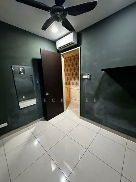 Servis Apartment untuk Disewa di KL Traders Square - Teck Wee - PropertyGuru.com.my