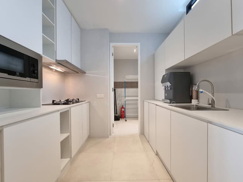 Servis Apartment untuk Disewa di Lumi Tropicana Serviced Residence - Roland Long - Kitchen - PropertyGuru.com.my
