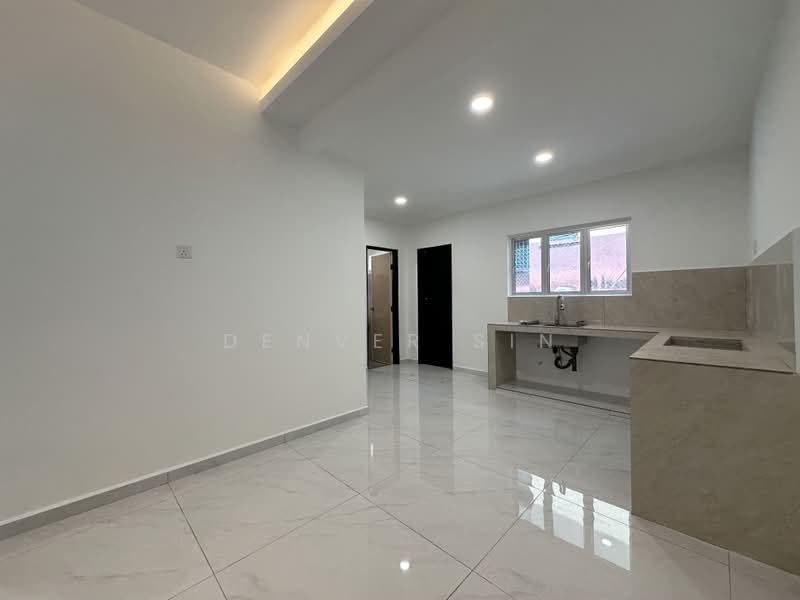 2-storey Terraced House for Sale in Mahkota Cheras (Cheras) - Denver Sin - Kitchen - PropertyGuru.com.my