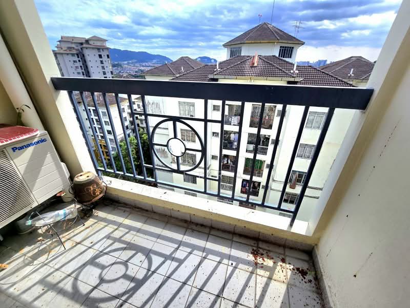 Pangsapuri untuk Dijual di Crystal Tower (Pangsapuri Kristal) - Azli Ibrahim - Balcony - PropertyGuru.com.my