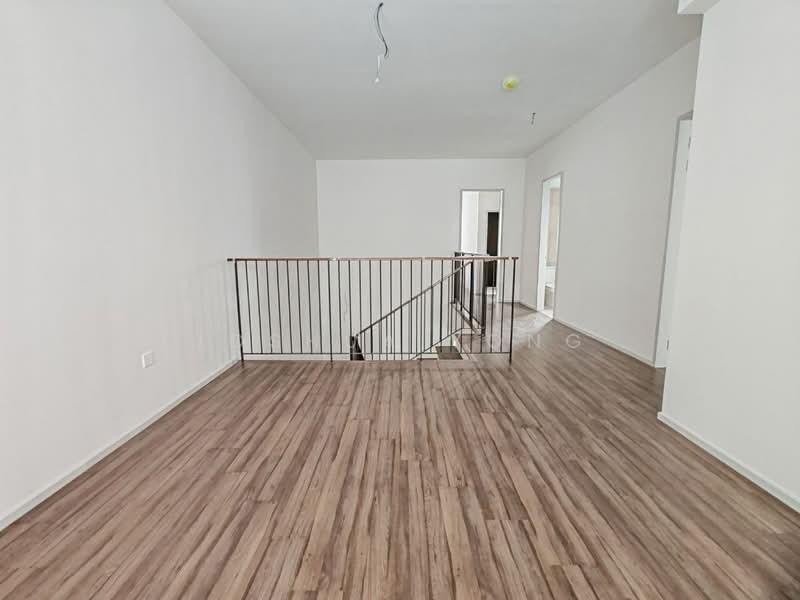 3-storey Terraced House for Sale in Taman Bukit Serdang (Seri Kembangan) - Joshua Yong - Interior - PropertyGuru.com.my