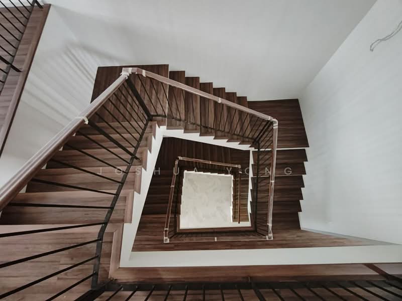 3-storey Terraced House for Sale in Taman Bukit Serdang (Seri Kembangan) - Joshua Yong - Interior - PropertyGuru.com.my
