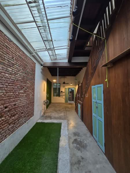 Kedai untuk Dijual di George Town (Penang) - Kent Chua - Corridor - PropertyGuru.com.my