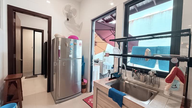 Rumah Berkembar untuk Dijual di Ampang (Selangor) - Denver Sin - Kitchen - PropertyGuru.com.my