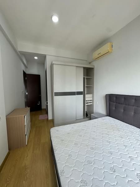 Condominium for Rent at Royal Strand @ Country Garden Danga Bay - John Lee - Bedroom - PropertyGuru.com.my