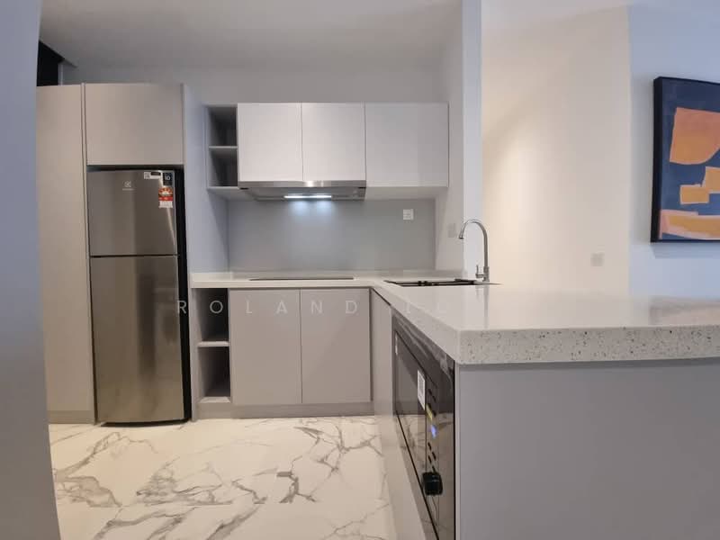 Servis Apartment untuk Disewa di Lumi Tropicana Serviced Residence - Roland Long - Kitchen - PropertyGuru.com.my