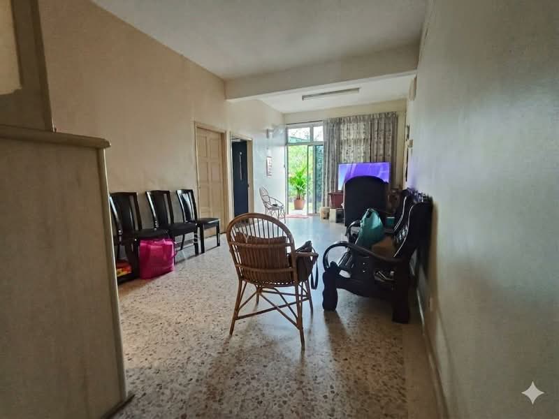 2-storey Terraced House for Sale in Taman Pelangi (Johor Bahru) - Sky Tan - Living Room - PropertyGuru.com.my