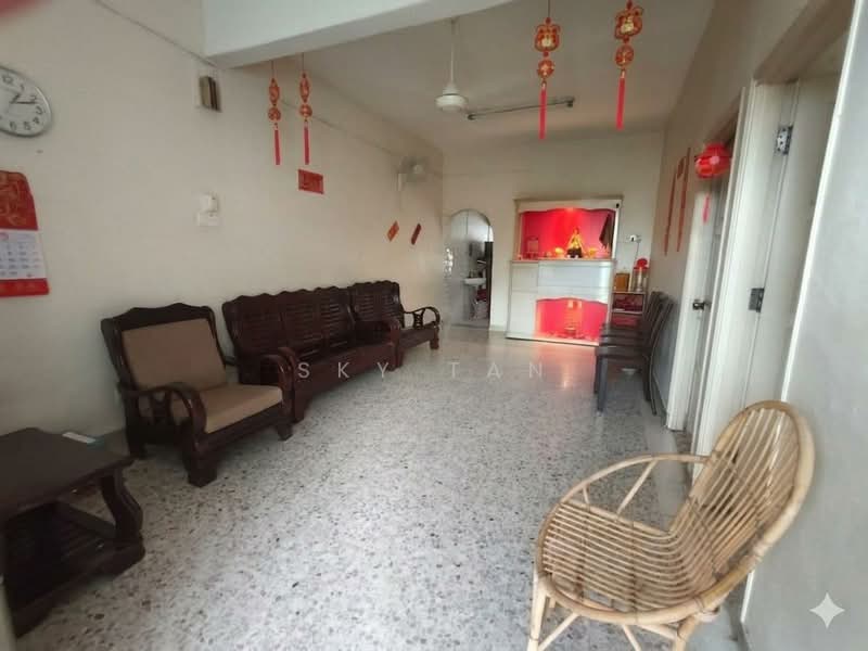 2-storey Terraced House for Sale in Taman Pelangi (Johor Bahru) - Sky Tan - Living Room - PropertyGuru.com.my