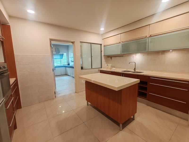 2-storey Terraced House for Sale in Kota Kemuning (Shah Alam) - Chloe Tan - Kitchen - PropertyGuru.com.my