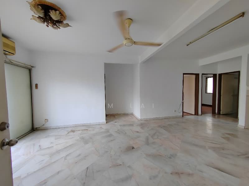 Apartment for Sale at Subang Perdana Goodyear Court 3 - Kim Lai - Living Room - PropertyGuru.com.my
